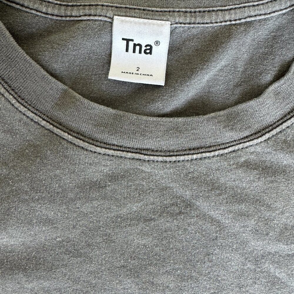 Aritzia TNA Cropped Tee